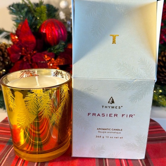 🔥Promotion Thymes Frasier Fir Candle – Pine Needle Design – Holiday Candles - Picture 3 of 7
